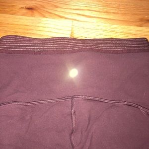 Lululemon size 4 maroon limited addition